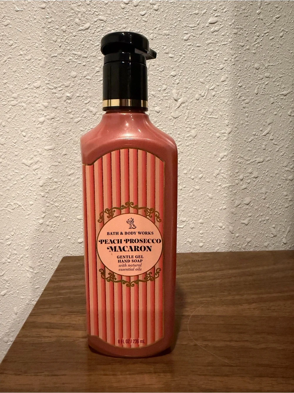 Bath & Body Works Peach Prosecco Macaron Gentle Gel Hand Soap